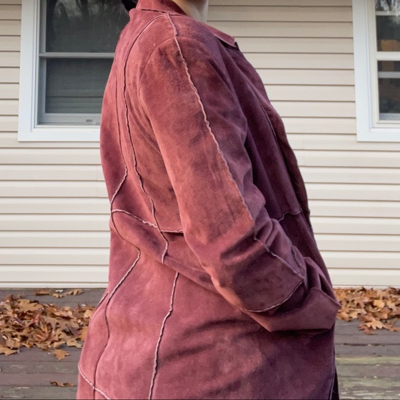 Suede women’s maroon jacket size medium - Picture 6 of 10